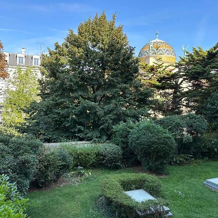 Private Bedrooms Near Eiffel Tower Париж Экстерьер фото
